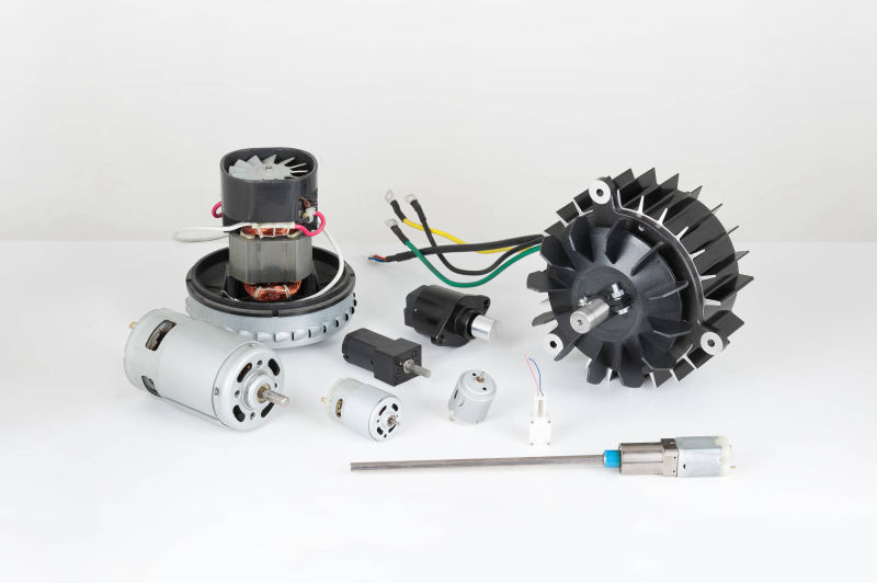 Motori universali a spazzole, brushless e micromotori.